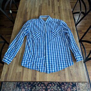 Men's XL Blue and White Gingham Long Sleeved Button Up Shirt